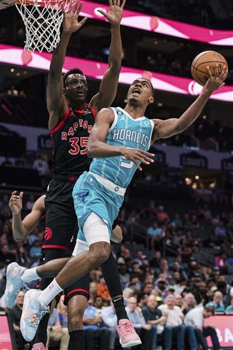 Siakam scores 22, leads Raptors over Hornets 120-100